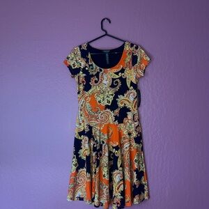 Lauren Ralph Lauren Navy/Paisly Petite Dress. Size Small